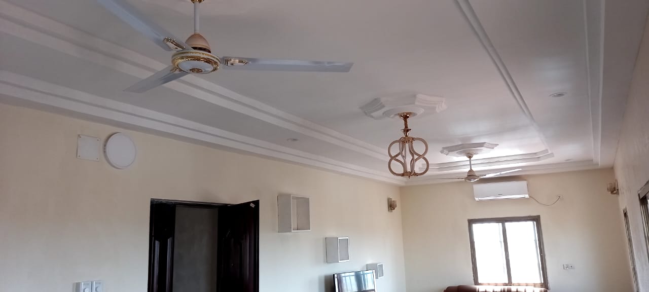 Résidences Safety — salon appartement Bamako