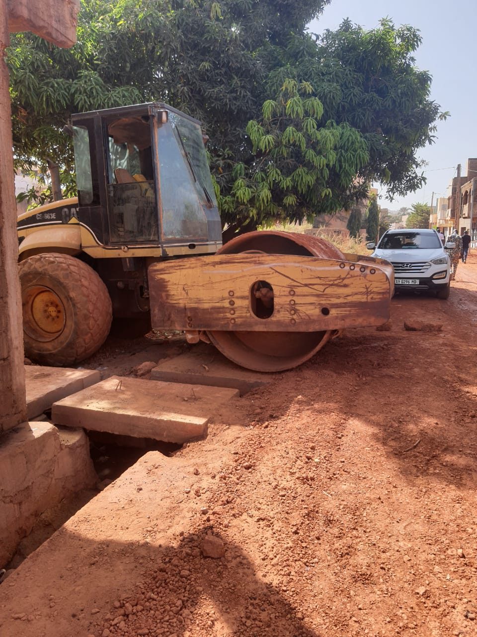 MOHA COM SARL - travaux BTP, voirie et ouvrages de drainage au Mali - travaux routiers/compactage