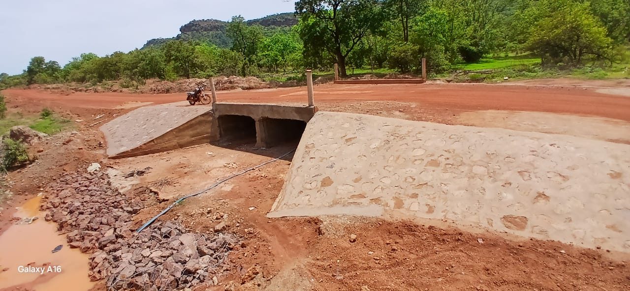 Travaux BTP et ouvrages réalisés par MOHA COM SARL au Mali