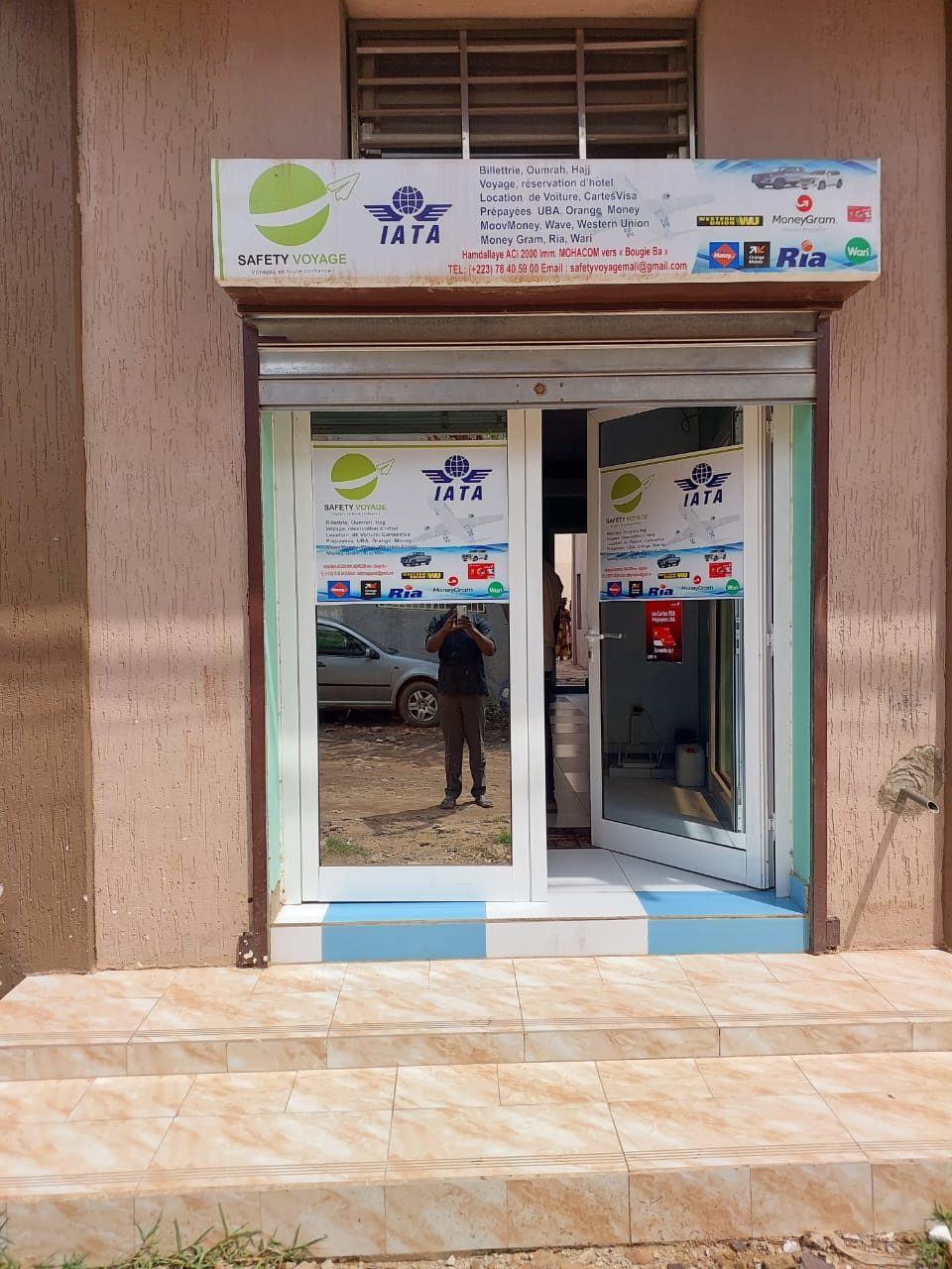 Flotte et agence Safety Voyages Services au Mali